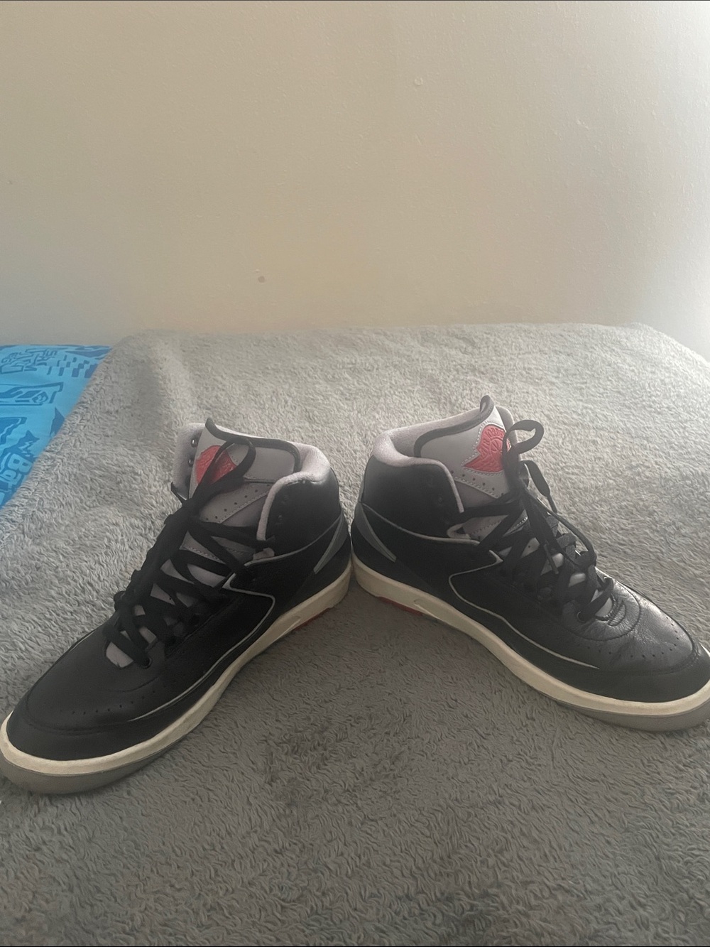 Jordan Men's Black and Gray High-Top Sneakers with Red Accent - Picture 5 of 6